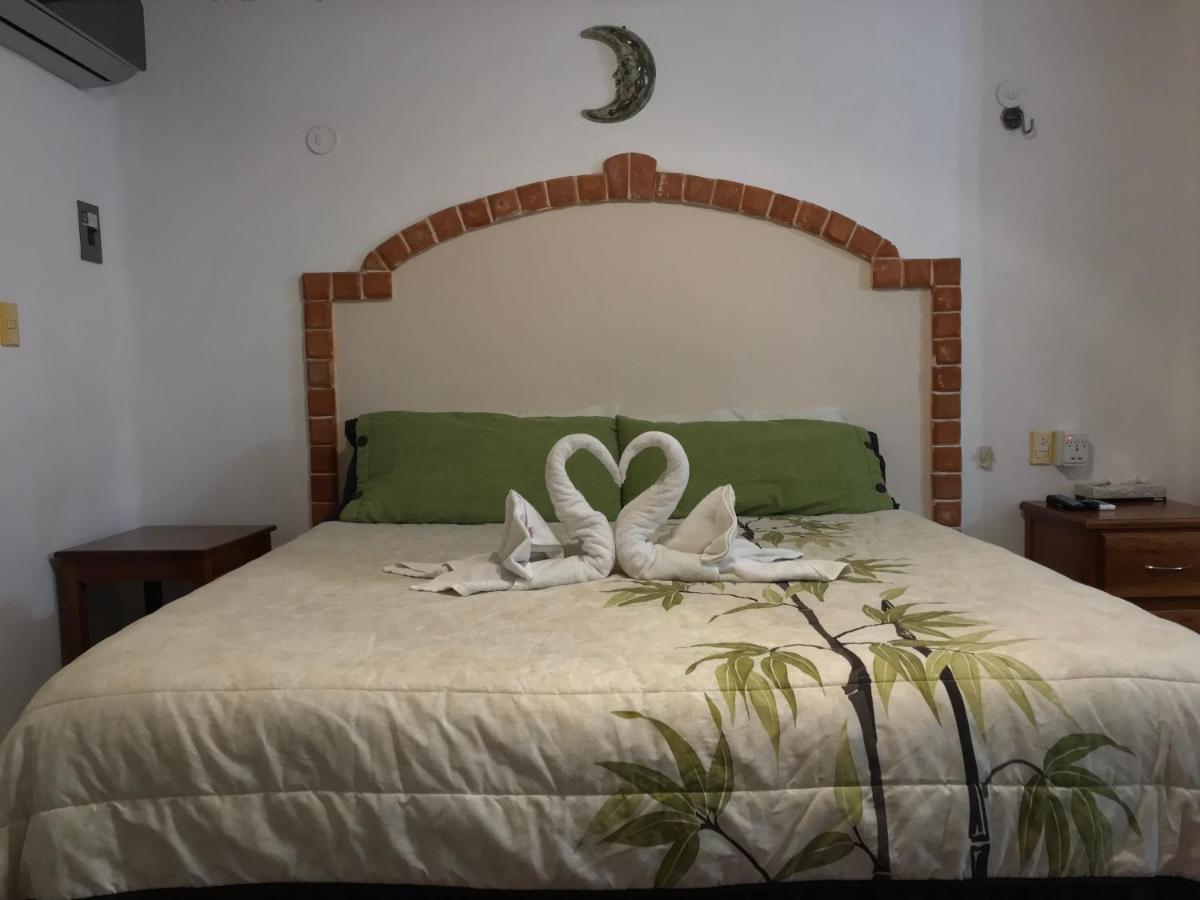 Suites Fenicia (Adults Only) Playa del Carmen Zewnętrze zdjęcie