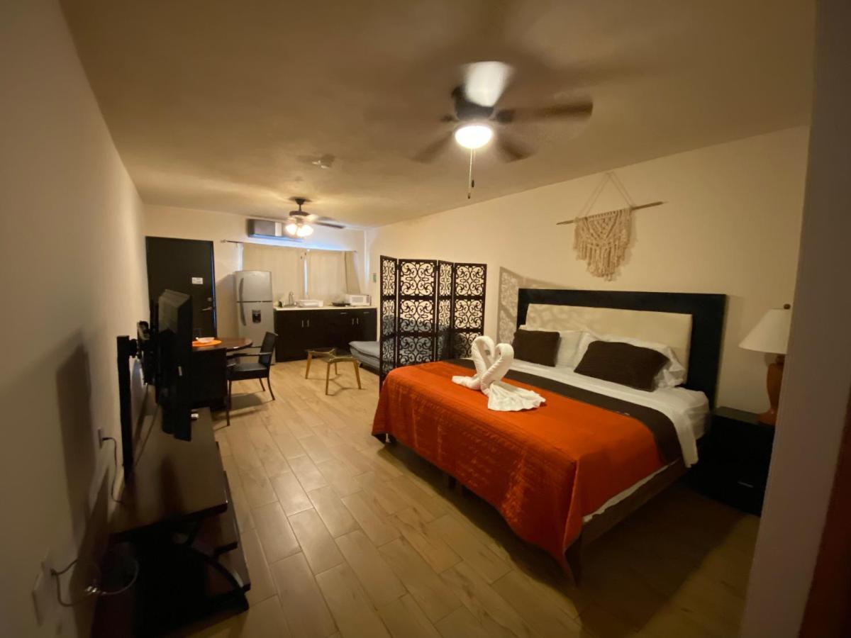 Suites Fenicia (Adults Only) Playa del Carmen Zewnętrze zdjęcie